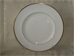 Royal Doulton Alice #H5122