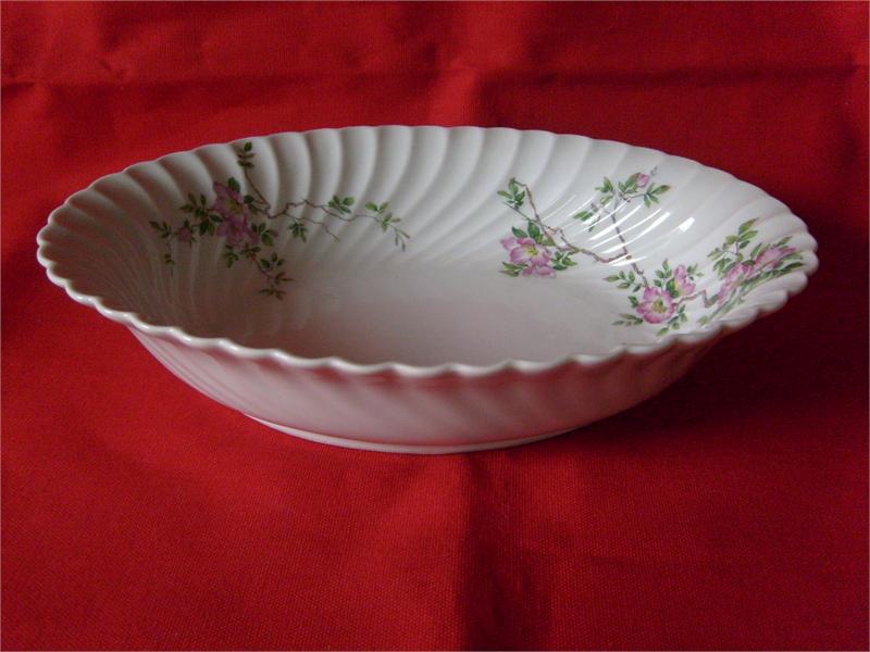 Haviland Eglantine Limoges (1) Oval Vegetable Bowl